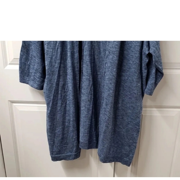 Catherines Women's Cardigan Sweater Size: 2X Open Front - Picture 3 of 11